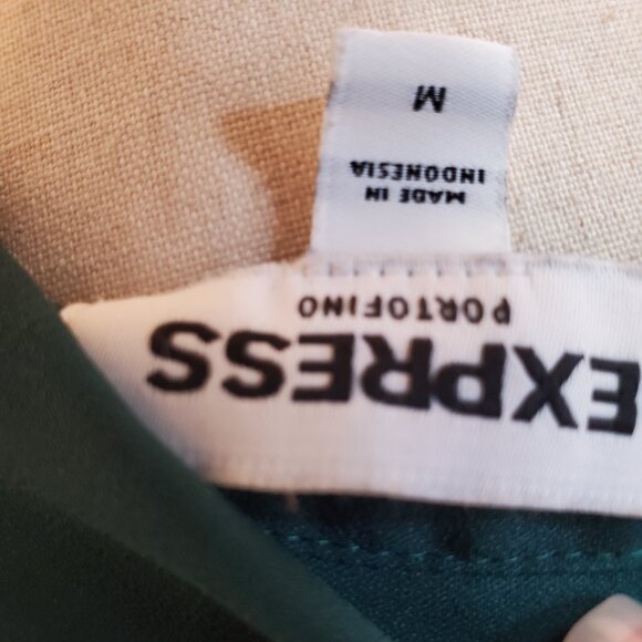 Express Button Down Blouse - Size M - Picture 3 of 3